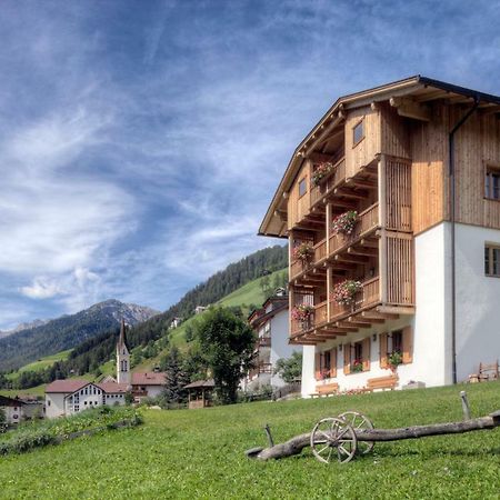 Ciasa Medalghes Villa San Martino in Badia Exterior foto